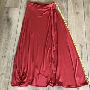 ✨Maxi Coral Wrap Skirt✨